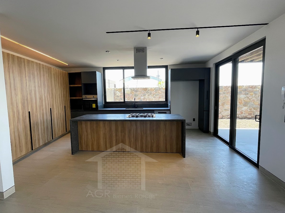AGR Bienes Raices compra, venta y renta de casas en Querétaro
